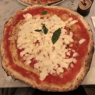Margherita (Doppia Mozzarella) at Antica Pizzeria da Michele