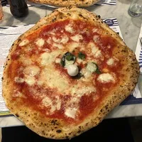 Bufala at Pizzeria Gino Sorbillo