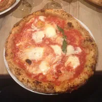 Margherita (bufala) at Rosso Pomodoro