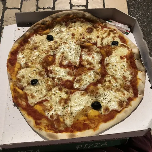 Margherita at Chaud-Bouillant