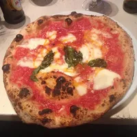 Margherita (bufala) at Rosso Pomodoro