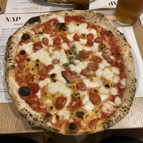 Bufala e Pomodorini at NAP - San Sebastián