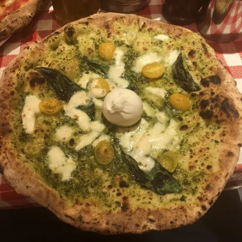 Pesto e Burrata at Pizza Pilgrims - Shoreditch