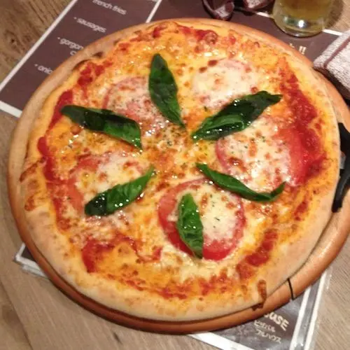Sort of Margherita at Random place in Osaka